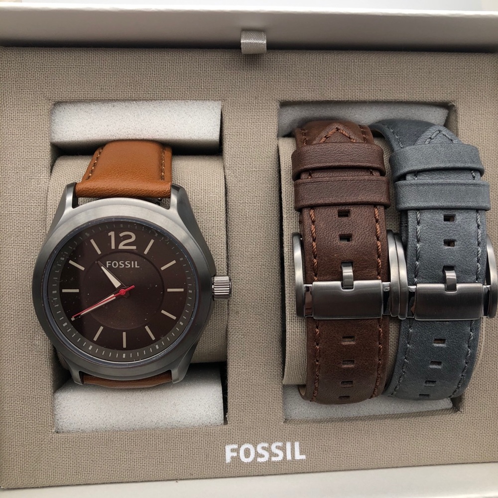 Fossil Editor Three-Hand Interchangeable Strap Box - Picture 2 of 9